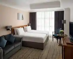Anwar Al Madinah Mövenpick Hotel thumbnail